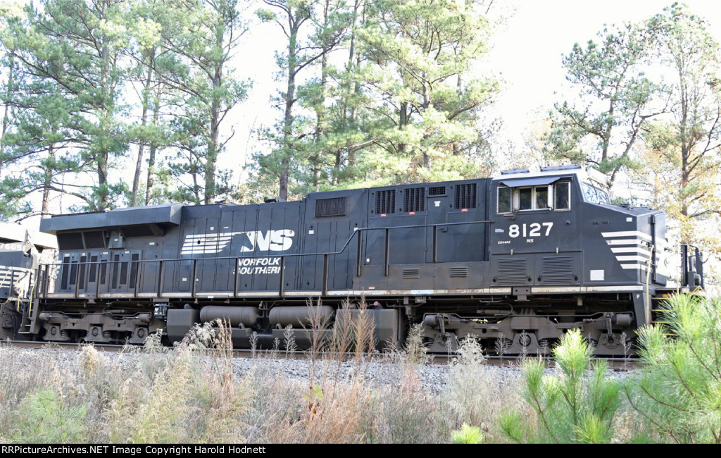 NS 8127